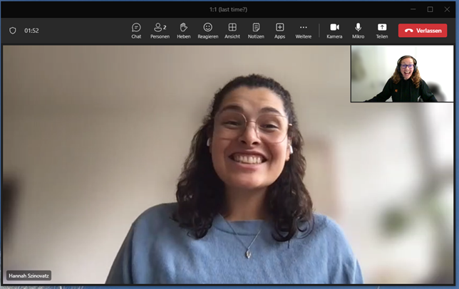 UX/UI Designerin Hannah im Videomeeting mit einer Kollegin bei IT-Dienstleister netgo